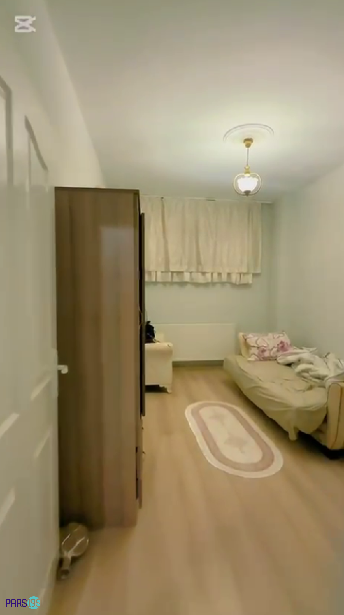 اجاره سالانه واحد 2 خواب مبله با باغچه اختصاصی