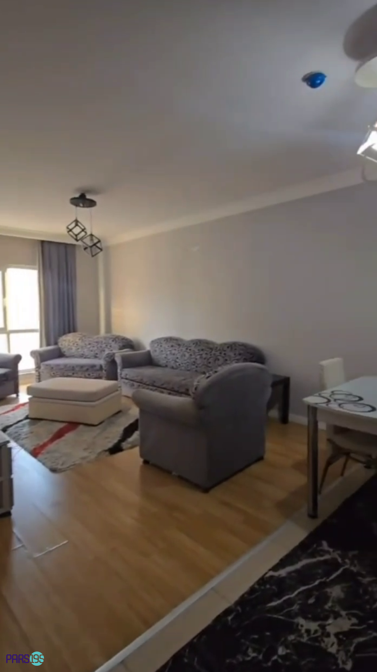 اجاره سالانه واحد تک خواب مبله در انتاور سیته 