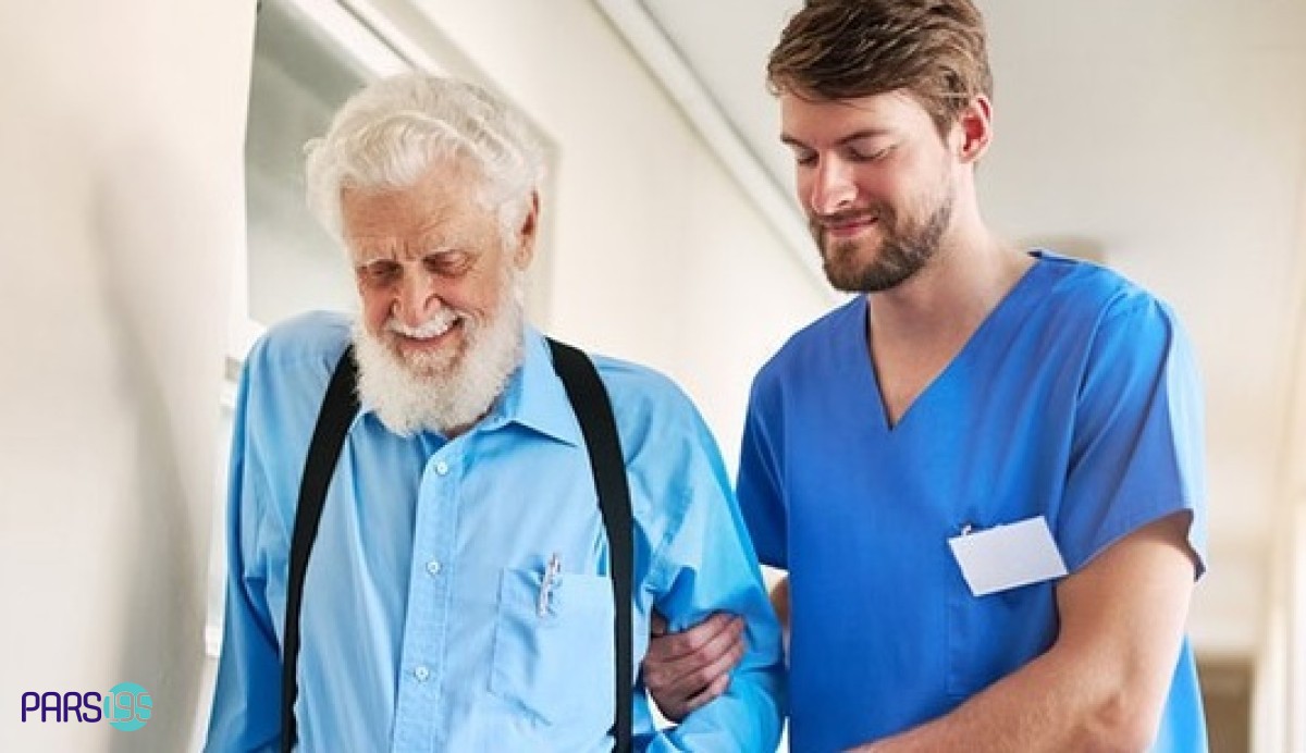 استخدام تعدادی خانم و یا آقا برای نگهداری از سالمندان