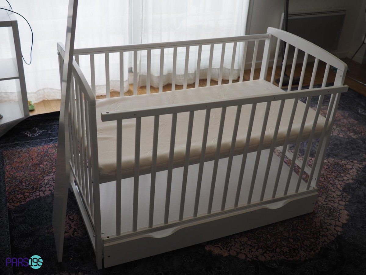 واگذاری رایگان تخت بچه
