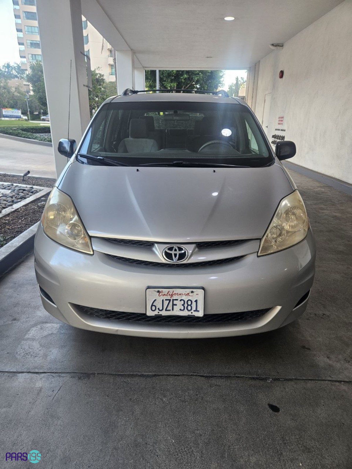 تویوتا خیلی سالم فروشی