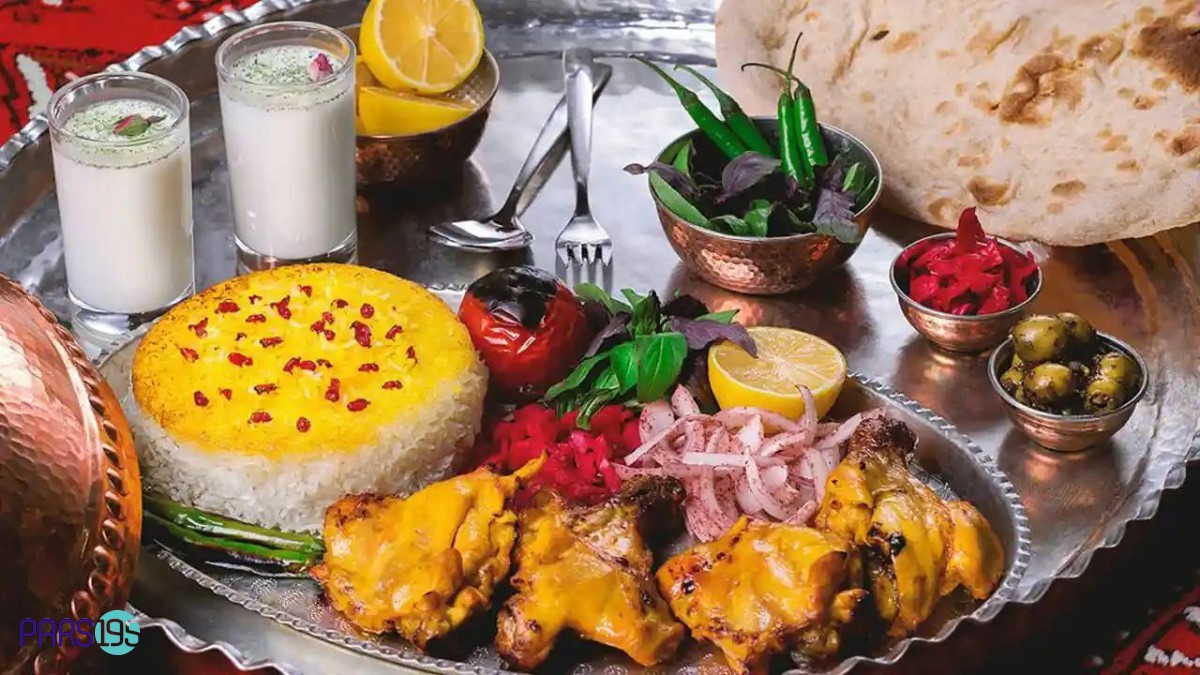 استخدام تعدادی نیروی کار در رستوران صدف گاردن